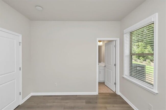 Building Photo - 136 Matson Run SW