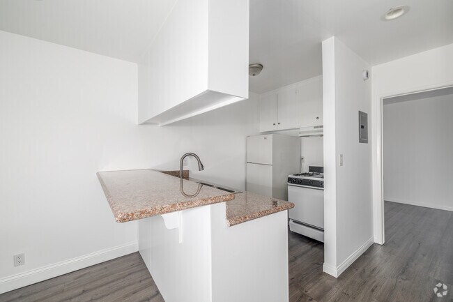 1 habitación, 1 baño - 600 pies cuadrados - Cocina - CATO