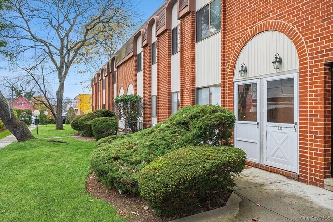 Foto del edificio - 741 Chestnut St