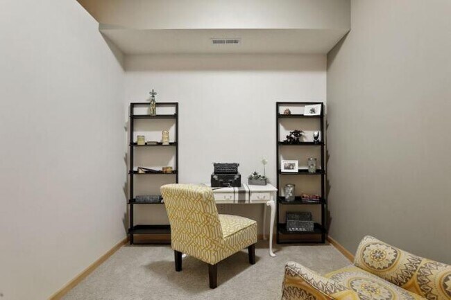 Building Photo - 2 bedroom in Stillwater MN 55082