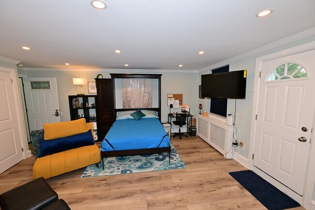 Foto del edificio - 2447 N 54th St