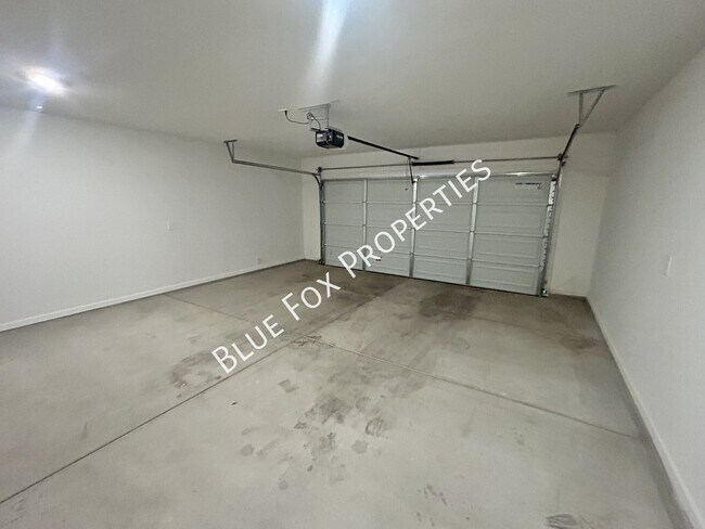 Foto del edificio - 6973 W Jadewood Ln