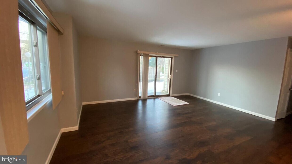 201 Lucas Ln, Voorhees Township, NJ 08043 Room for Rent in Voorhees