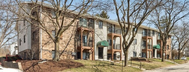 Interior Photo - Tosa Village