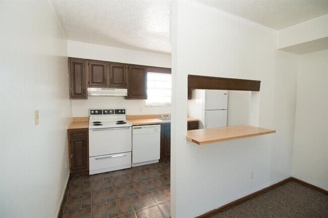 Foto del edificio - 2407 Collis Ave