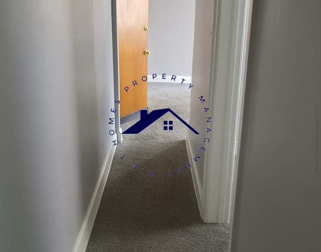 Building Photo - 15805 Baylis St