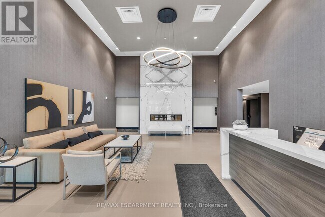 Photo du bâtiment - 470 Gordon Krantz Ave