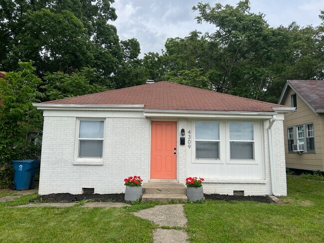 Foto del edificio - 4309 Ralston Ave