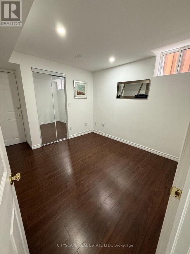 Building Photo - 6925 Lisgar Dr