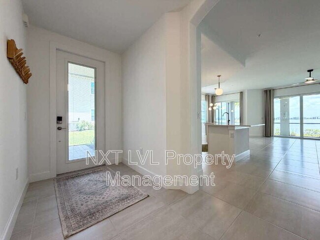 Foto del edificio - 16570 Ridgeview Cir