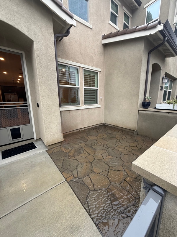 Building Photo - 1118 Delpy View Point