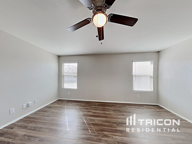 Building Photo - 14201 Serrano Ridge Rd