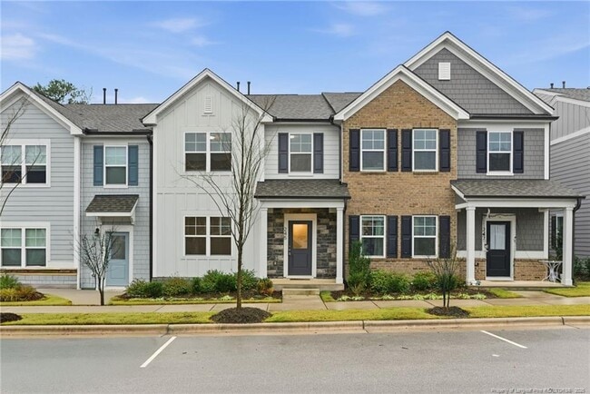 Foto del edificio - 245 Ribbon Rail St