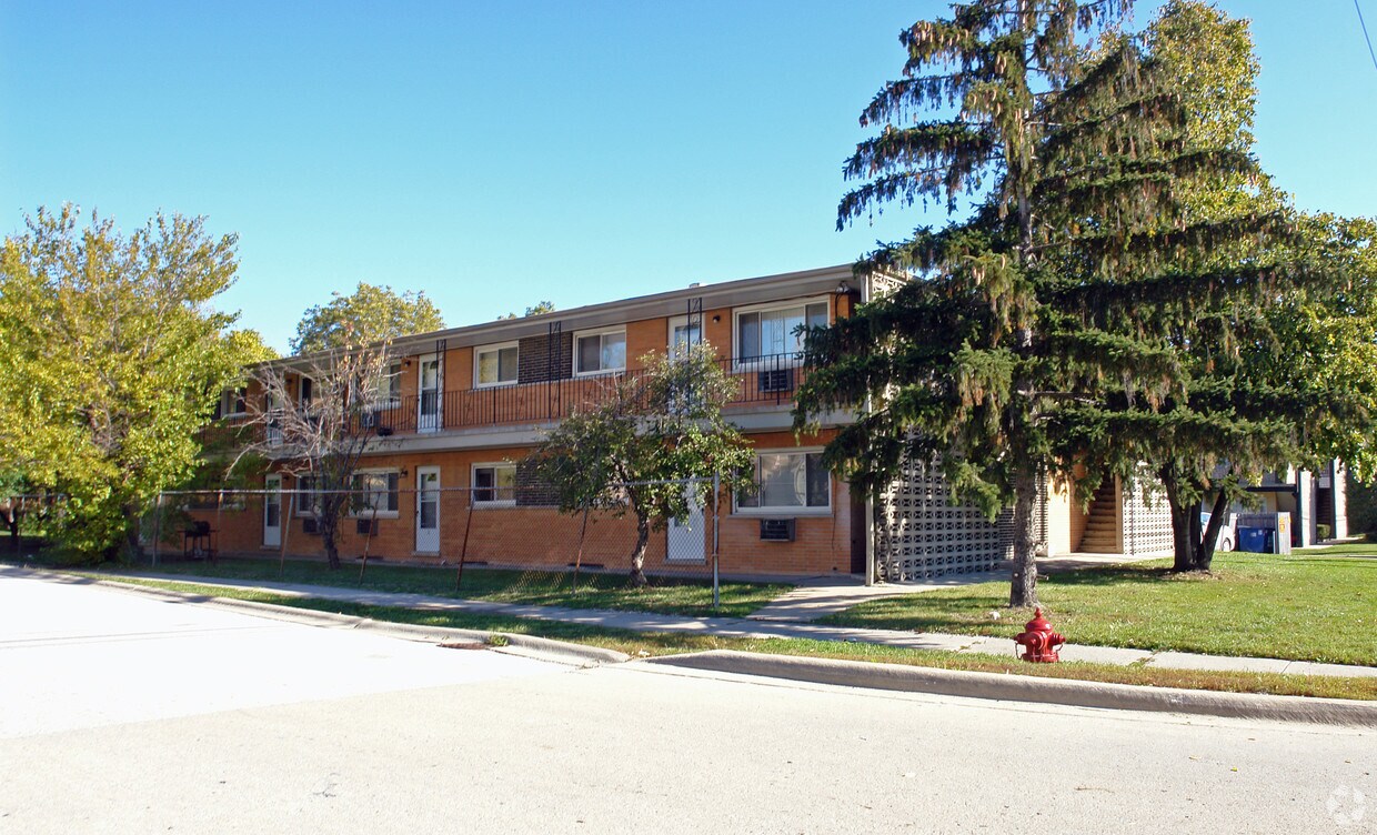 Foto del edificio - 8512 W 87th St