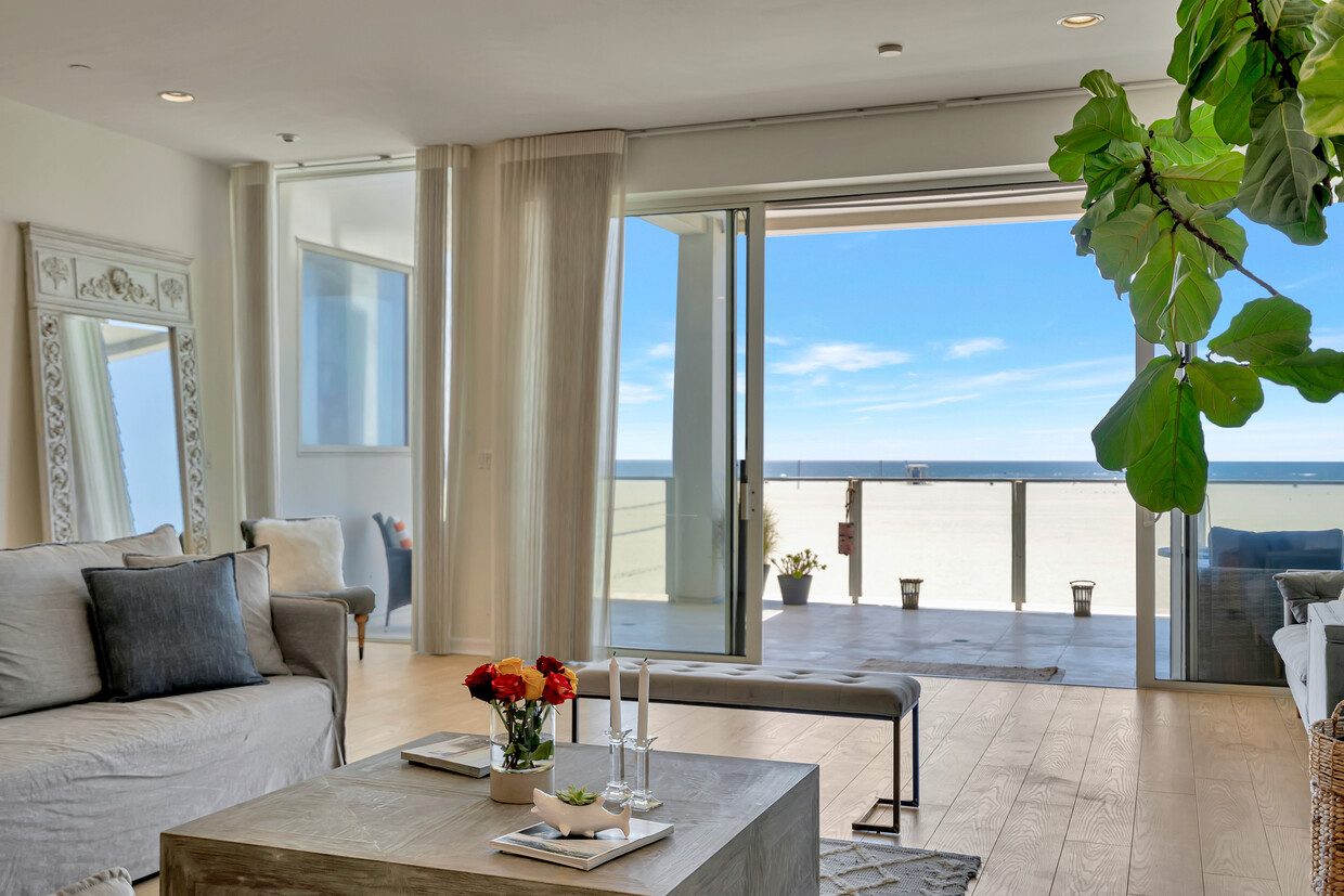Ocean View - 1351 Palisades Beach Rd