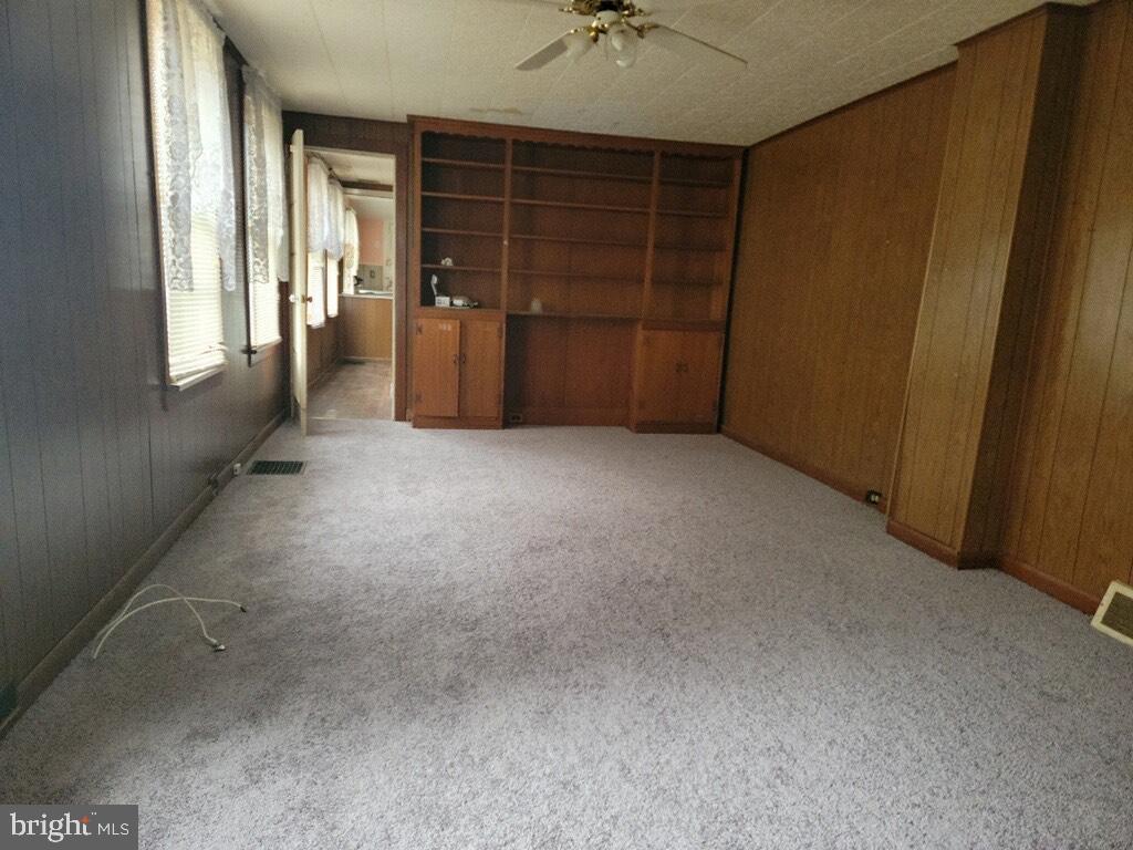 12 7th St, Salem, NJ 08079 House Rental in Salem, NJ