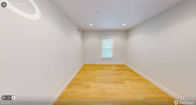 Foto del edificio - 208 Banks St