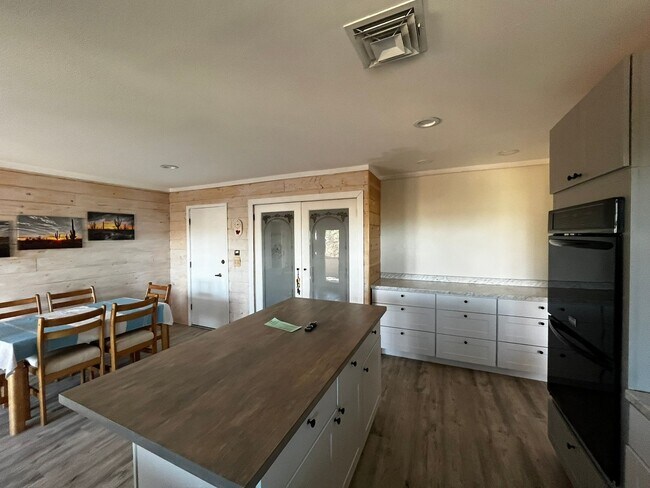 Foto del edificio - Home for Rent