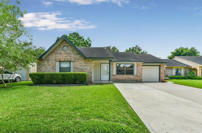 Building Photo - 6922 Tara Dr