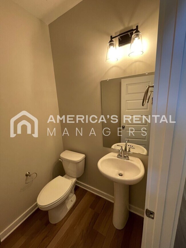 Foto del edificio - Home for Rent in Calera, AL!!!  View with 48 Hours Notice!