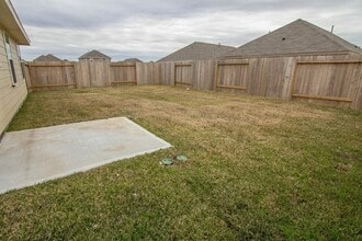 Building Photo - 949 River Sage Ct