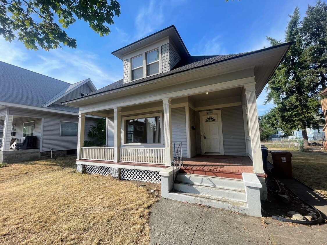 Foto del edificio - 1410 W Spofford Ave