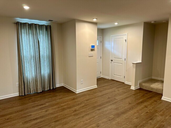 Foto del edificio - New Canterbury Townhouse