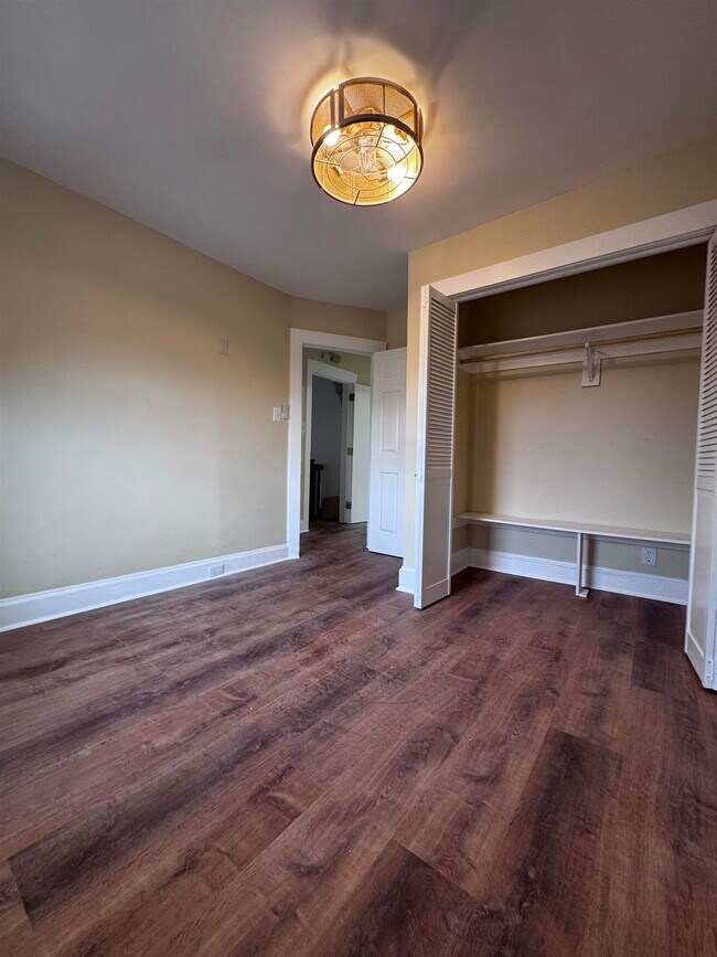 Foto del edificio - 380 Park Ave