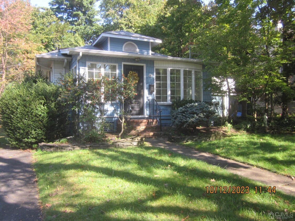 31 Elm Ave, Metuchen, NJ 08840 House Rental in Metuchen, NJ