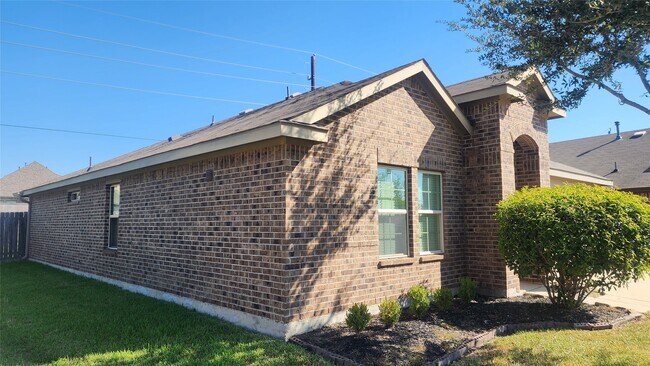 Foto del edificio - 29346 Dunns Creek Ct