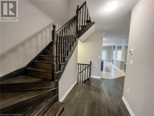 Building Photo - 88 Rockledge Dr