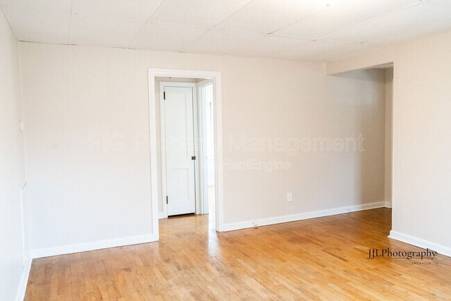 Foto del edificio - 716 E Oldham Ave