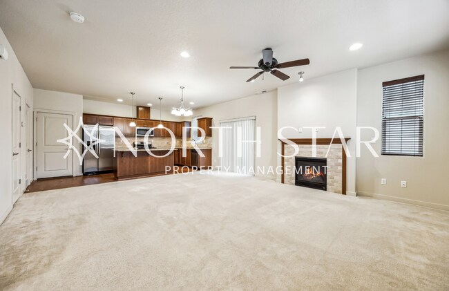 Foto del edificio - Vaulted Ceilings, Modern Finishes & Easy Living