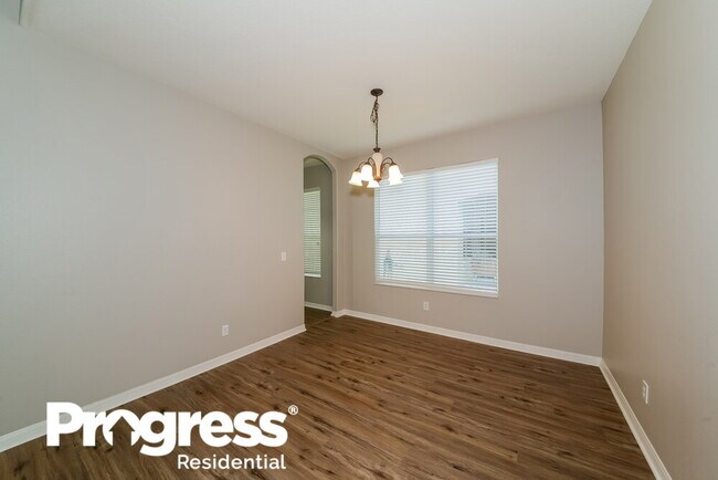 Building Photo - 5135 Clover Mist Dr