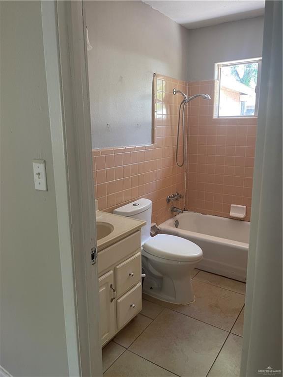 Building Photo - 1101 S 4th Ave