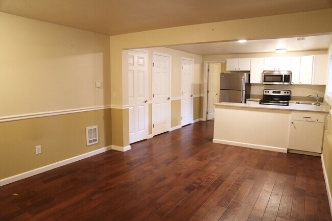 Foto del edificio - 2359 NW 65th St