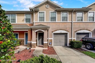 Building Photo - 13493 Sunstone St