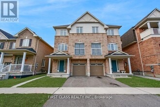 Building Photo - 1542 Bruny Ave