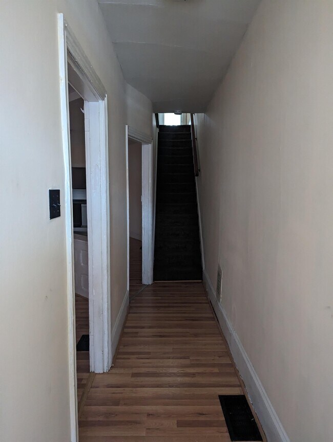 Foto del edificio - 222 W 23rd St