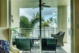 Building Photo - 975 NW Flagler Ave