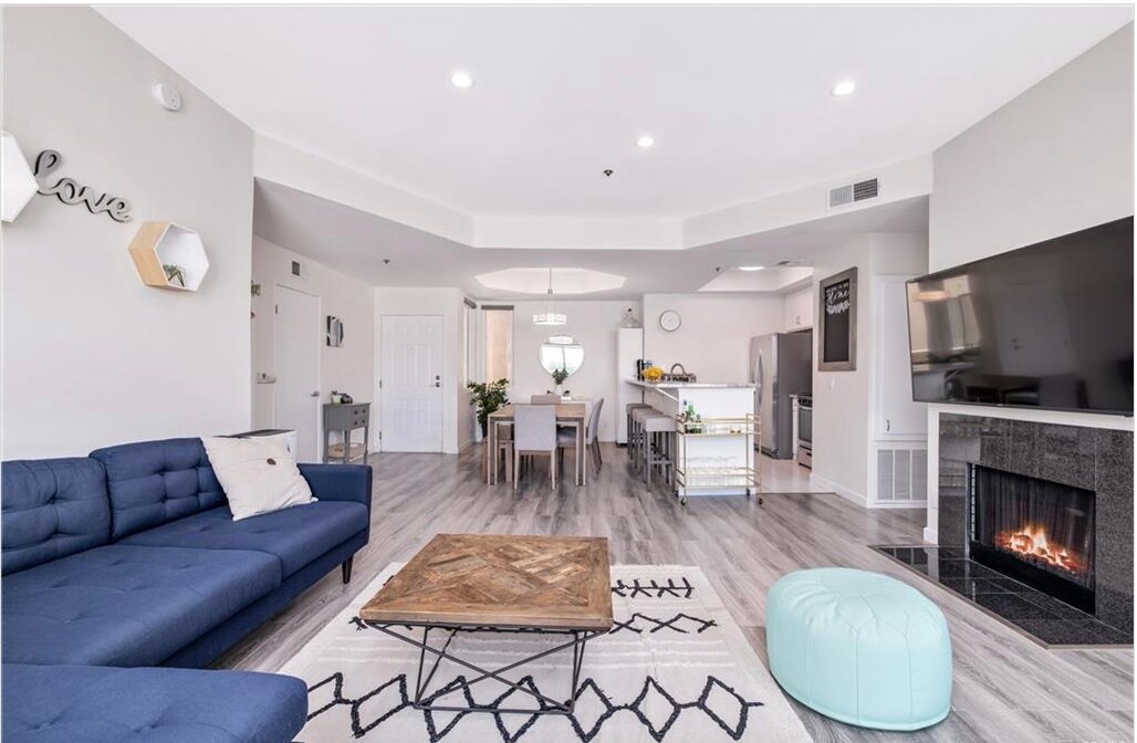 2491 Purdue Ave Unit 224, Los Angeles, CA 90064 Condo for Rent in Los