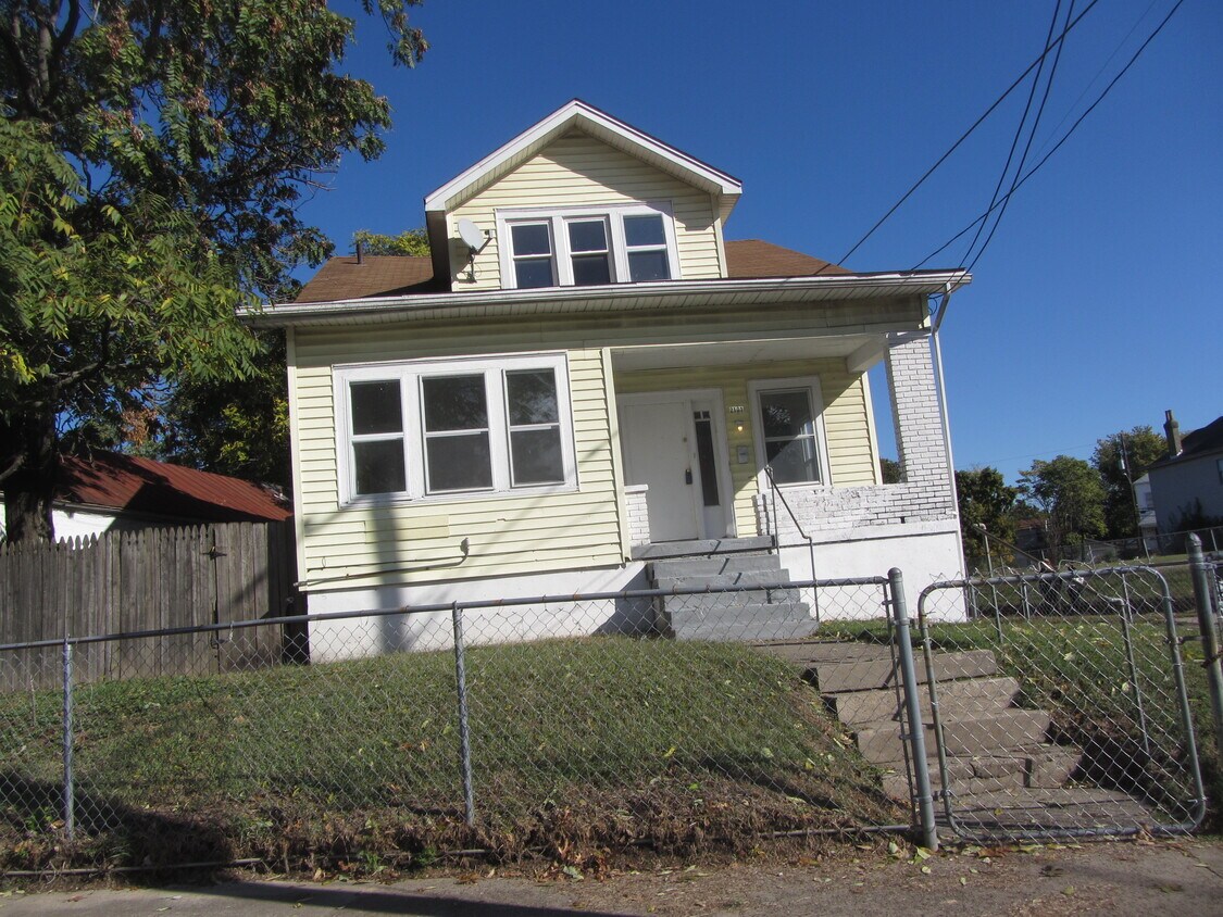 2101 Saint Xavier St Unit 1F, Louisville, KY 40212 Rentals in