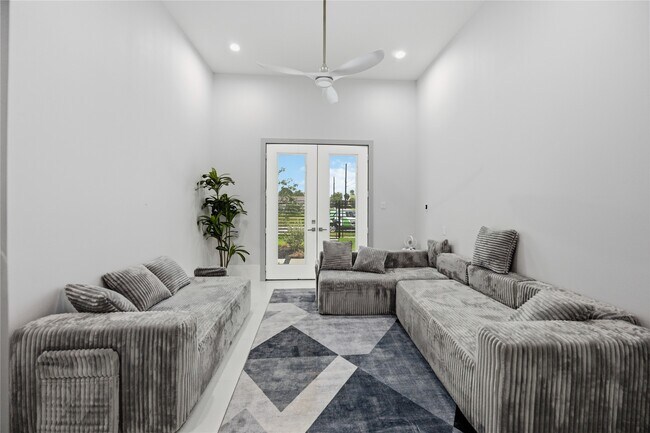 Foto del edificio - 3458 Simmons St