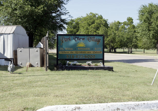 Signage - Park View Village Estates