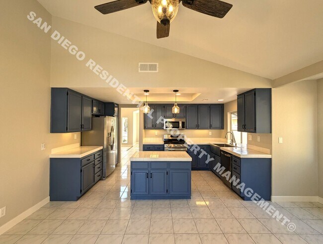 Building Photo - Charming Cottage in North Escondido near R...