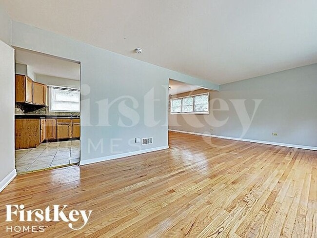 Foto del edificio - 21320 Butterfield Pkwy
