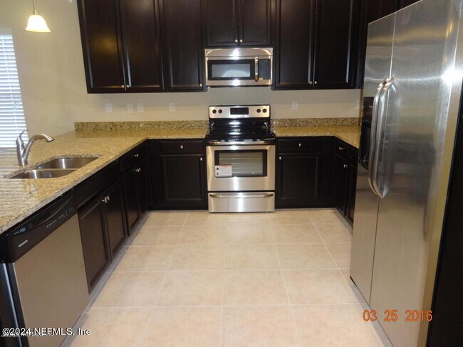 Building Photo - 1458 Aspenwood Dr