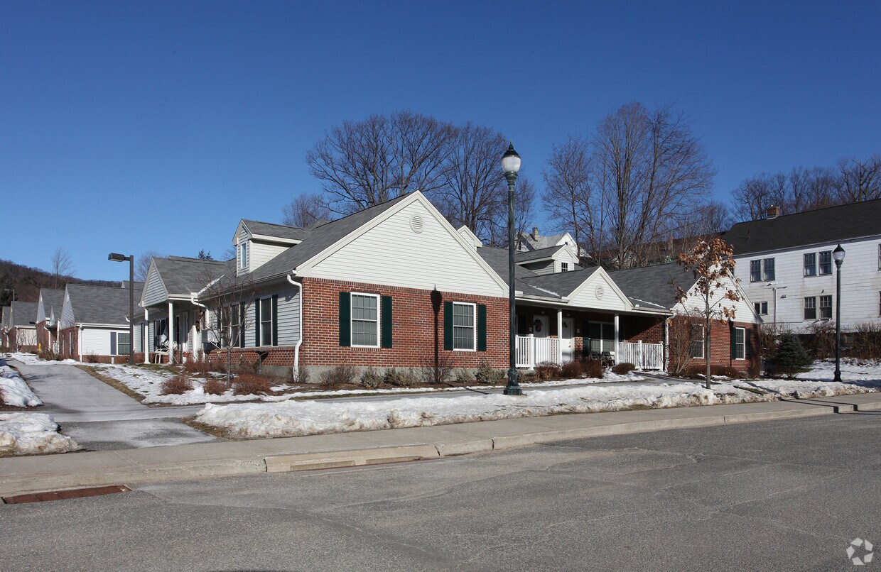 Foto del edificio - Laurel Commons