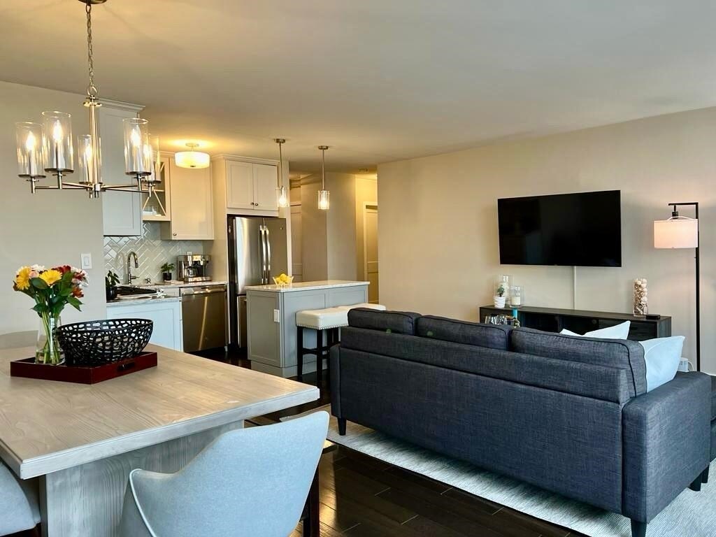 Foto principal - 6050 JFK Blvd E