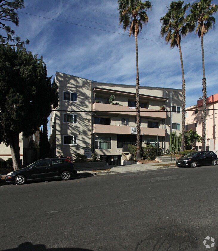 Primary Photo - Ser-Jean Apartments